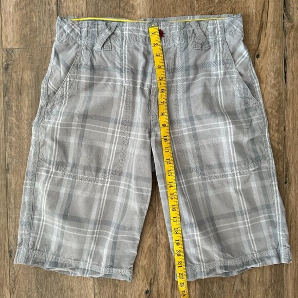Nike Air Jordan Jumpman Plaid Flat Front Shorts - Picture 10 of 10
